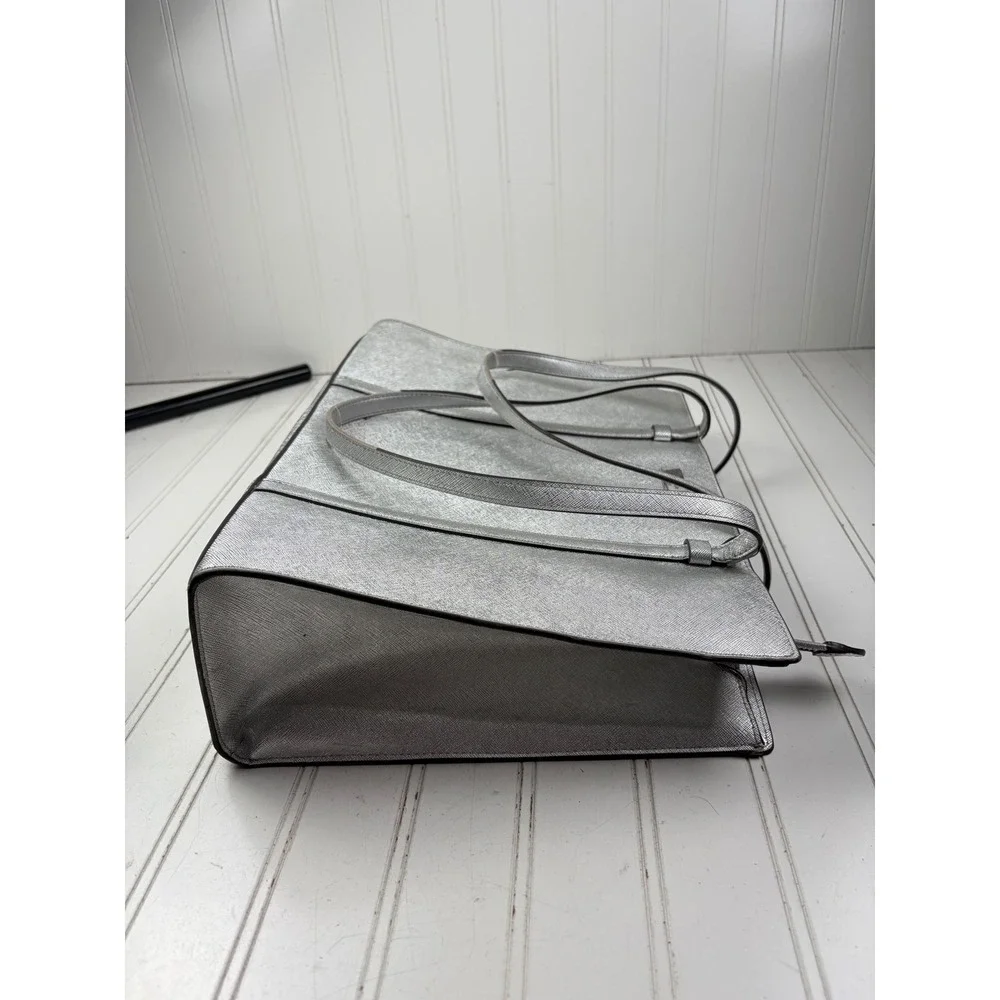 Kate Spade Vintage Silver Metallic Saffiano Leather Kenzie Shoulder Bag Purse